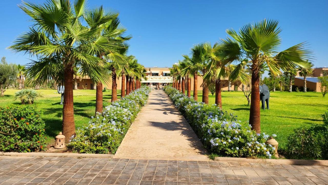 Jardins De Lina Et Lea *